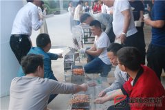 寶潤達舉辦春季燒烤生日聚會(huì )